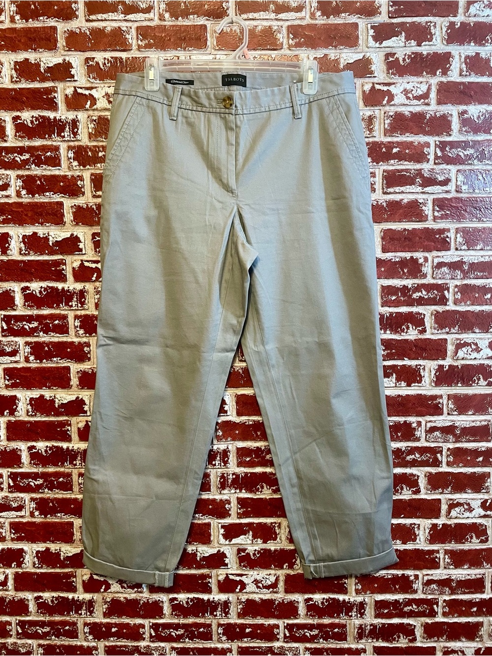 Talbots Gray Relaxed Chino size 6 Cotton Stretch Preppy Minimalist Office.